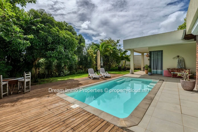 Prestigious 3-Bedroom Villa With Private Pool For Rent In Grand Baie – Mauritius