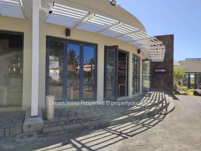 Sea & Golf! Beautiful 3-Bedroom Duplex Townhouse In Azuri Resort - Mauritius