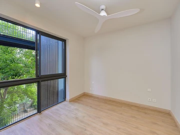 4 Bedroom Apartment