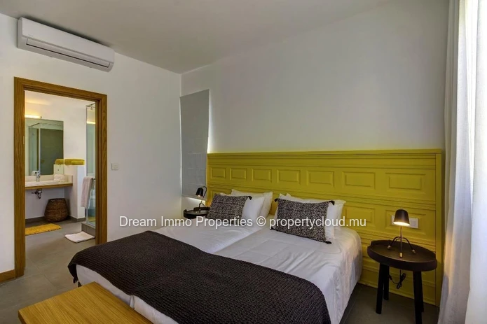 Luxury 4-Bedroom Villa 500 Meters From The Sea In The North Of Mauritius