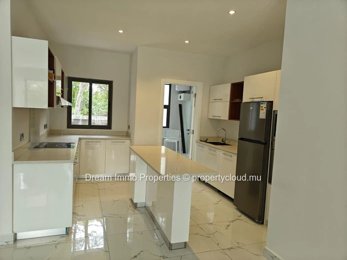 400M From The Sea! Modern Sea View Penthouse With Roof Terrace In Grand Baie – Mauritius