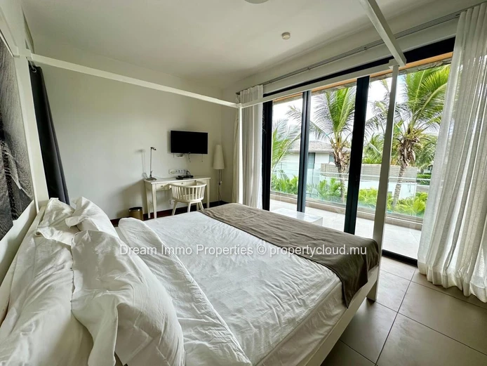 Beautiful 3-Bedroom Apartment In A Residence With Hotel & Golf In Azuri - Mauritius