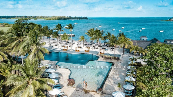 Superbe Villa Jumelee De 3 Ch En Bord De Golf Dans Le Domaine Anahita Resort