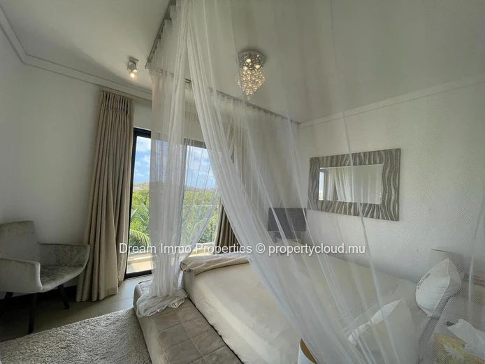 Sea & Golf! Beautiful 3-Bedroom Duplex Townhouse In Azuri Resort - Mauritius
