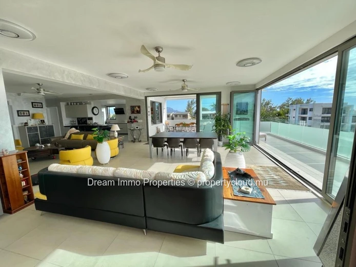 Penthouse Vue Mer A 2 Pas De La Plage De La Preneuse, Tamarin - Ile Maurice