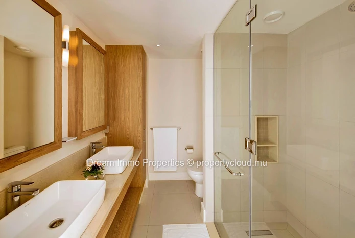 Stunning Apartment In A Residential Marina In Black River - Mauritius 