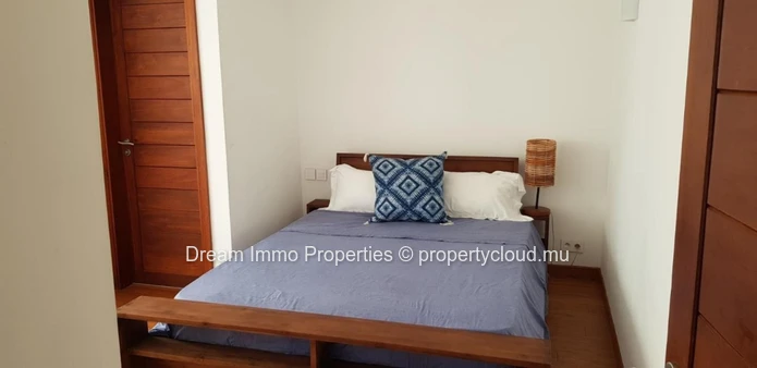 Belle Villa Vue Montagne & Grand Terrain De 1 905 M² Sur Cap Tropical A Riviere Noire – Ile Maurice