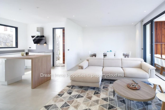 Stunning Villa For Rent Close To Tamarina Golf Course, Beach & Shops In Tamarin – Mauritius