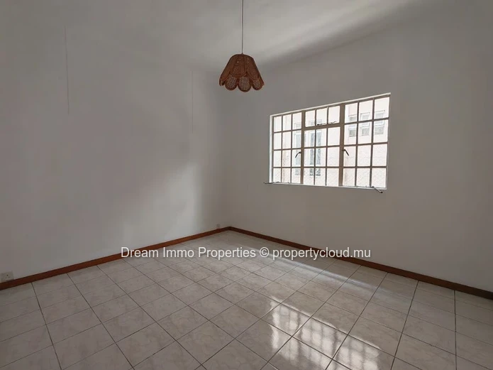 Beautiful Spacious 7-Bedroom Villa In Beau Bassin – Mauritius