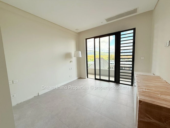 Superb Apartments With Sea View Within A Beachfront Residence - Mauritius