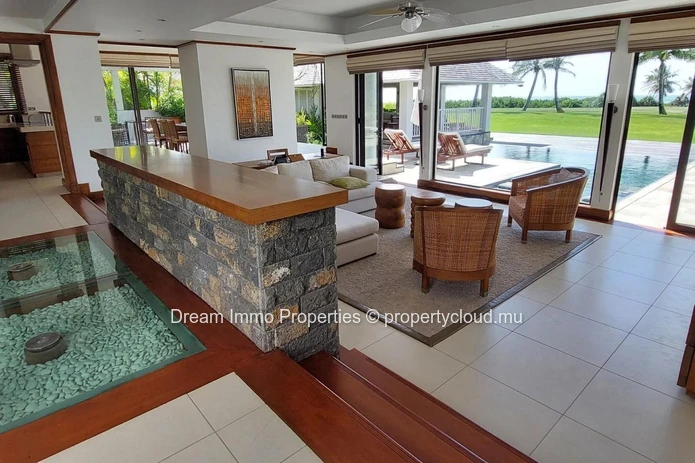Beautiful Villa With Mountain & Sea View At Anahita In Beau Champ - Mauritius
