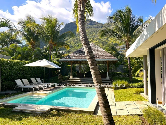 Superb 3-Bedroom Villa Close To The Sea In A Resort In Black River – Mauritius
