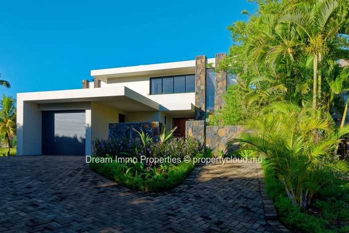 Ultra-Modern 5-Bedroom Villa In The Heart Of Villas Valriche – Bel Ombre, Mauritius