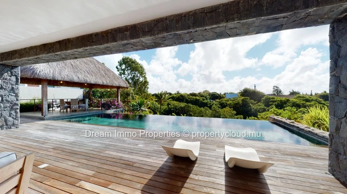 Superb Villa With Sea View And Close To Golf In The Northeast – Mauritius