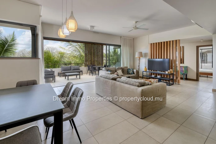 Penthouse With Golf View & Direct Sea Access In Mont Choisy - Mauritius