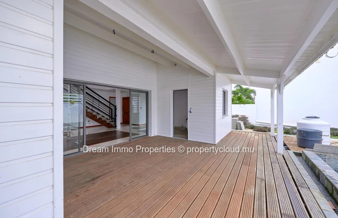 New Villa With Private Pool Close To The Beach In Grand Baie - Mauritius