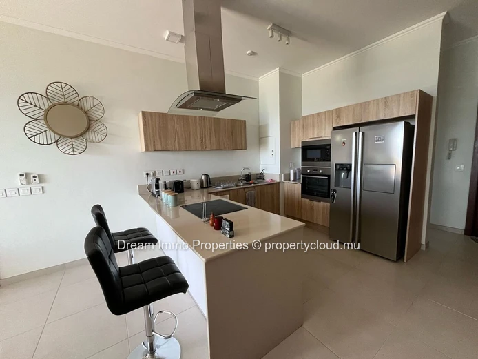 Superbe Appartement 3 Chambres Avec Vue Mer Imprenable A Flic En Flac – Ile Maurice