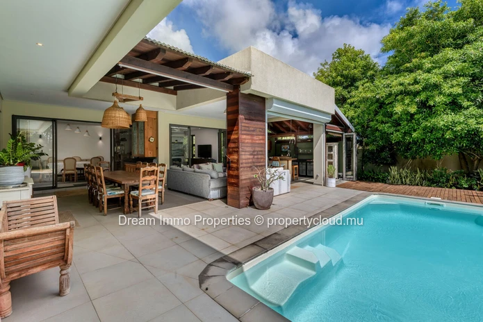 Prestigious 3-Bedroom Villa With Private Pool In Grand Baie – Mauritius