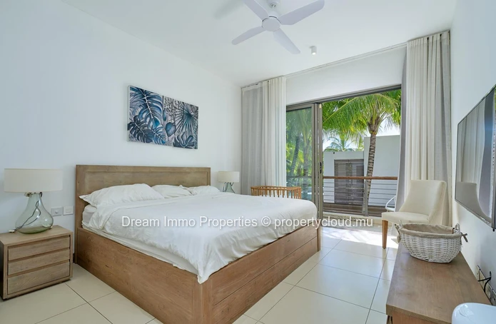 2 Minutes' Walk From The Beach! Beautiful 3 Bedroom Townhouse In Grand Baie - Mauritius