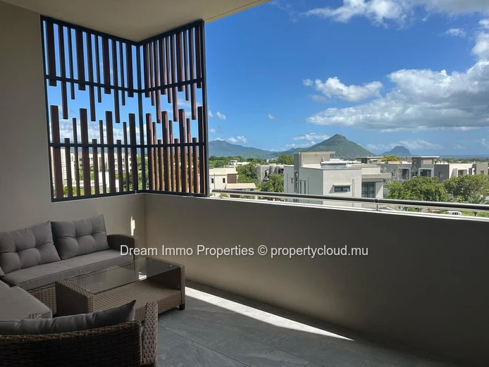 Top Price! Modern Sea View Penthouses With Private Rooftop In Flic En Flac - Mauritius