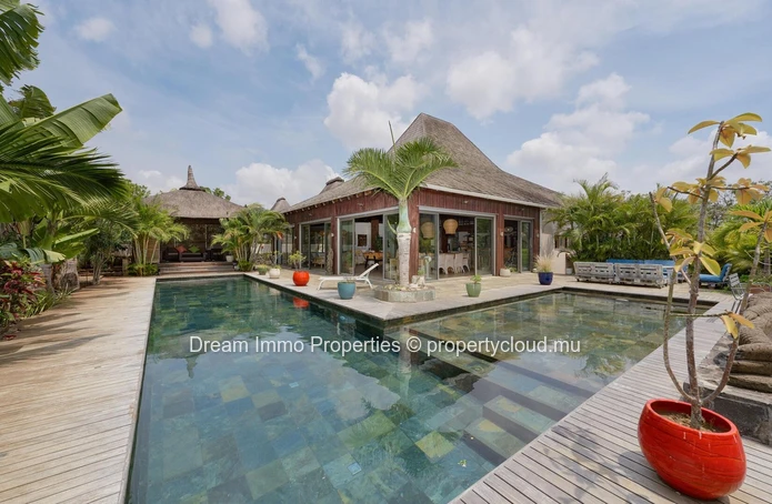 Resale Furnished 4-Bedroom Balinese-Style Villa In Pereybère – Mauritius