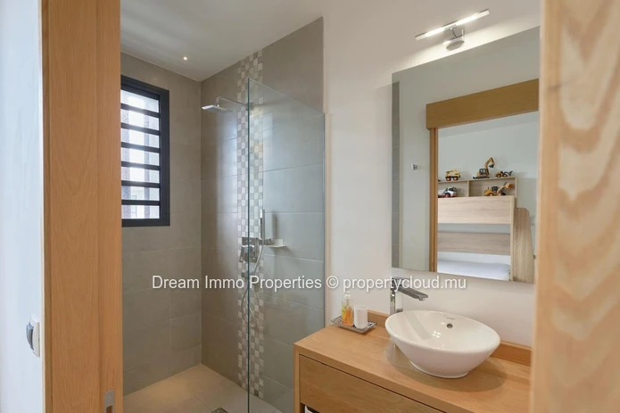 Villa With Mountain Views & Surrounding Nature, A Stone's Throw From The Tamarina Golf Course - Mauritius