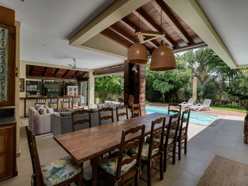 4 Bedroom Villa