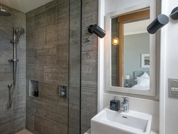 3 Bedroom Penthouse