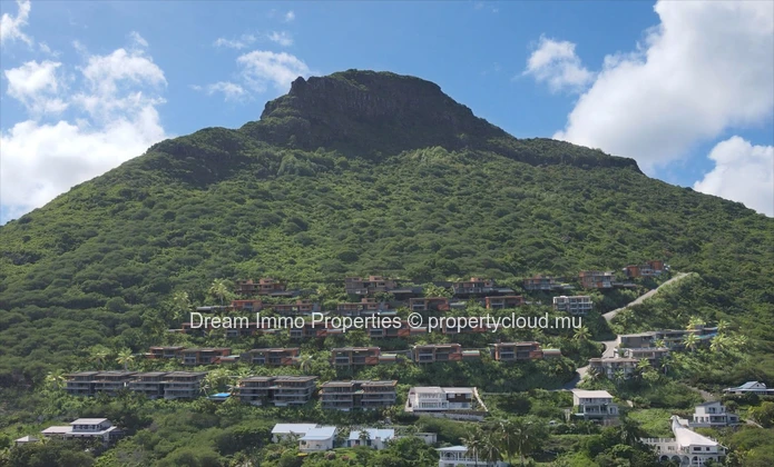 Unique! New Villa With 270° Sea & Morne Views On The Hills Of Black River – Mauritius