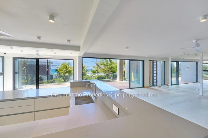 Sublime 4-Bedroom Duplex With Sea View In Pointe Aux Canonniers – Mauritius