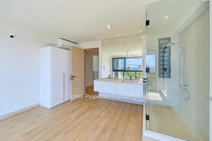 Sublime 4-Bedroom Duplex With Sea View In Pointe Aux Canonniers – Mauritius