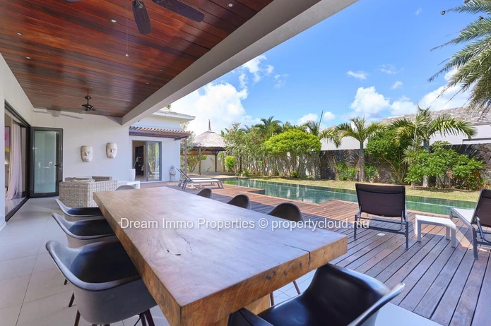 Beautiful 5-Bedroom Villa On A Huge 1,150 Sqm Land In Grand Baie – Mauritius