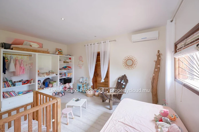 Resale Furnished 4-Bedroom Balinese-Style Villa In Pereybère – Mauritius