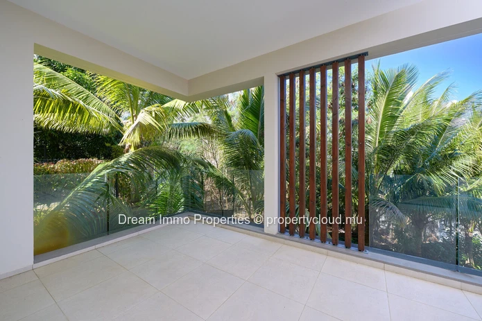 New Apartment With Private Roof Top And Sea View In Pte Aux Canonniers - Mauritius