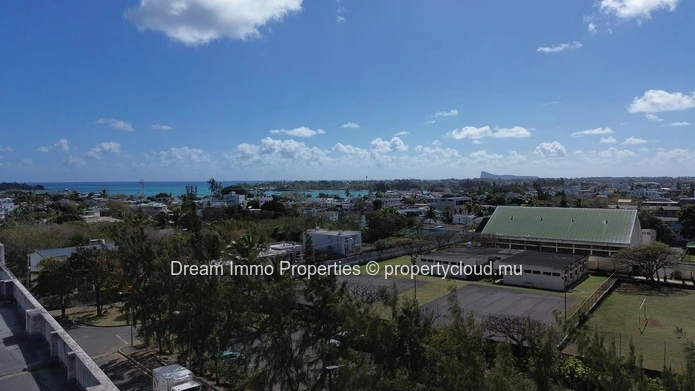 Modern 1-Bedroom Apartments With Hotel Services In Grand Baie La Croisette