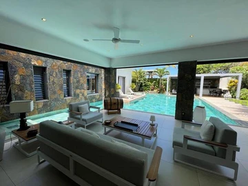 4 Bedroom Villa