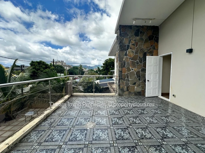 Great Opportunity! 2 Independent Houses Close To Amenities In Rose Belle – Mauritius