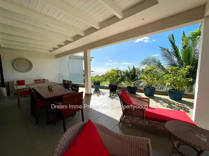 Somptuous Penthouse With Sea View & Private Pool At Azuri Village - Mauritius