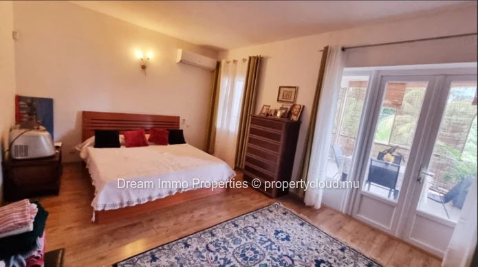 Spacious Family Villa Close To The Sea In The Heart Of Flic En Flac – Mauritius