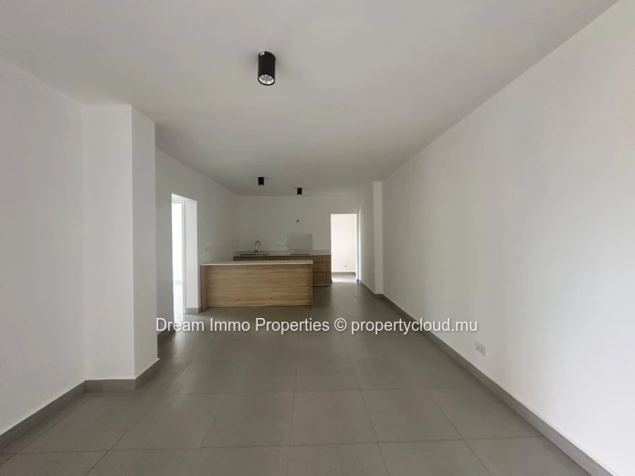 Beautiful 3-Bedroom Apartment With Mountain Views In Phoenix – Mauritius