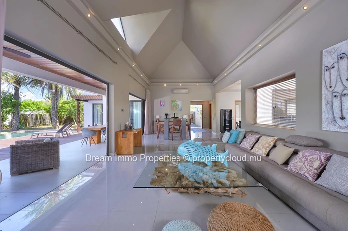 Beautiful 5-Bedroom Villa On A Huge 1,150 Sqm Land In Grand Baie – Mauritius