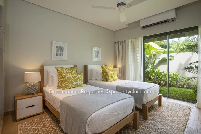 Superbe Villa Jumelee De 3 Ch En Bord De Golf Dans Le Domaine Anahita Resort