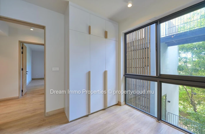 Sublime 4-Bedroom Duplex With Sea View In Pointe Aux Canonniers – Mauritius