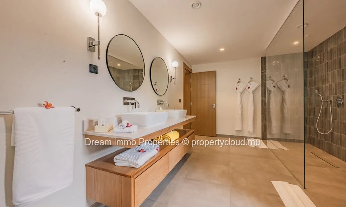 Luxury Penthouse With Panoramic Sea & Morne Views In Black River – Mauritius