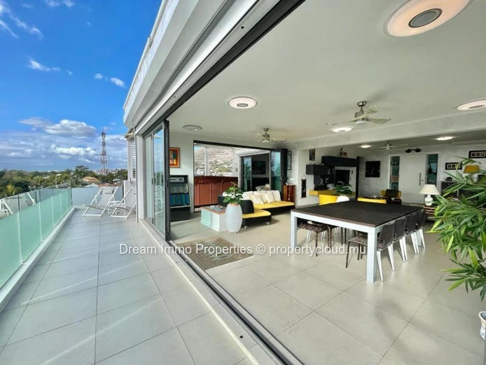 Penthouse Vue Mer A 2 Pas De La Plage De La Preneuse, Tamarin - Ile Maurice