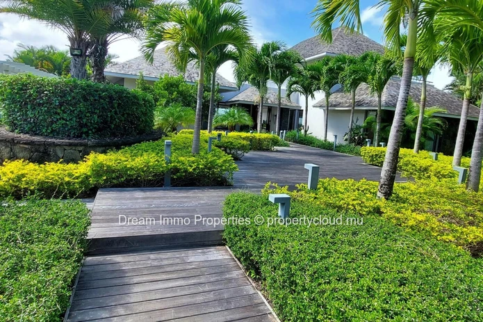 Beautiful Villa With Mountain & Sea View At Anahita In Beau Champ - Mauritius