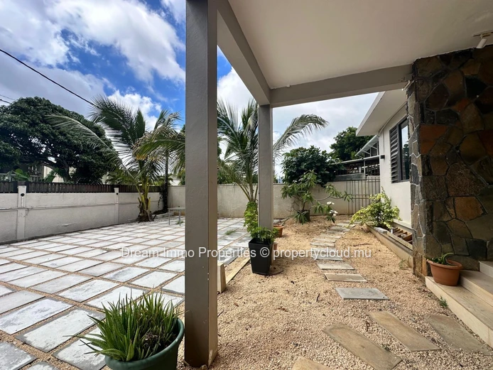 Great Opportunity! 2 Independent Houses Close To Amenities In Rose Belle – Mauritius
