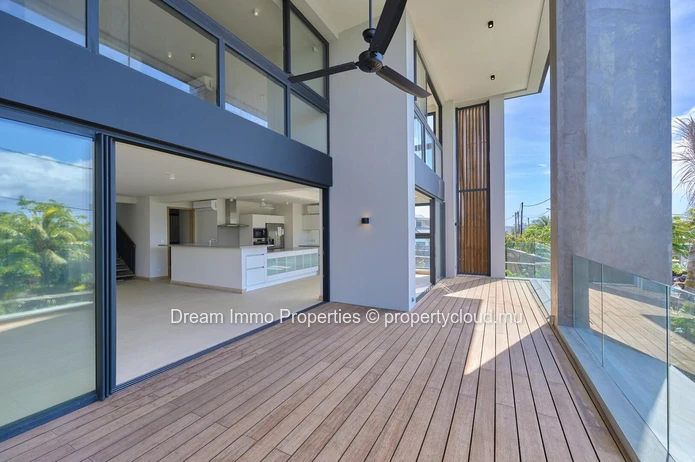 Sublime 4-Bedroom Duplex With Sea View In Pointe Aux Canonniers – Mauritius