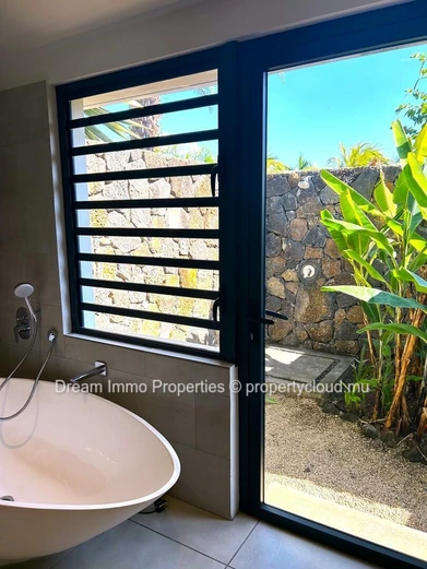 Superb 3-Bedroom Villa Close To The Sea In A Resort In Black River – Mauritius