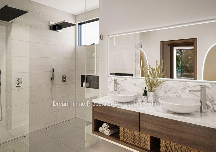 Spacious 4-Bedroom Sea View Penthouse Close To The Beach In Pte Aux Canonniers - Mauritius